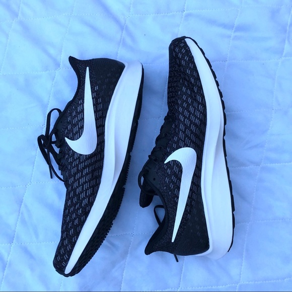 nike zoom pegasus 95